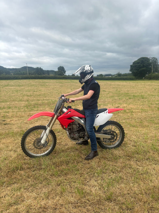 Win this stunning crf450 r for just 6.97